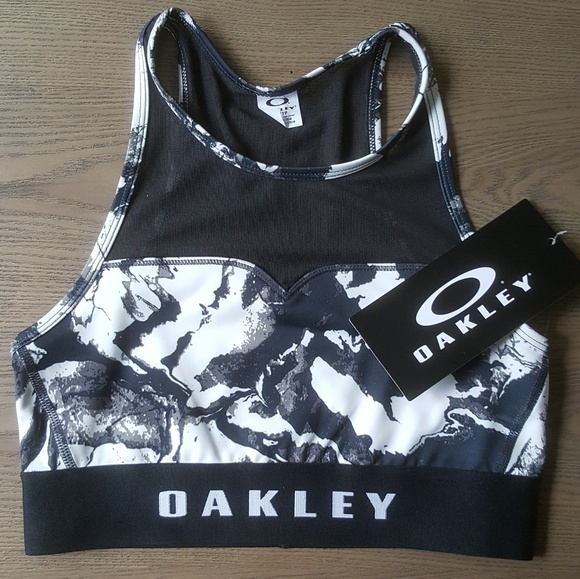 Oakley Other - NWT Oakley High Neck Sports Bra!